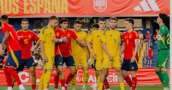 Україна розпочинає свій шлях на Євро-2025: які перспективи в команди Мельгоси, хто не потрапив до складу, а хто вже вийшов за межі молодіжної збірної.
