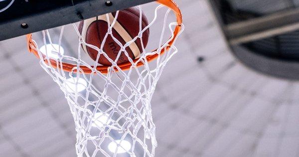 Міжнародна баскетбольна федерація ухвалила рішення про відсторонення чоловічої збірної Великої Британії та всіх клубів цієї країни від участі у всіх турнірах.