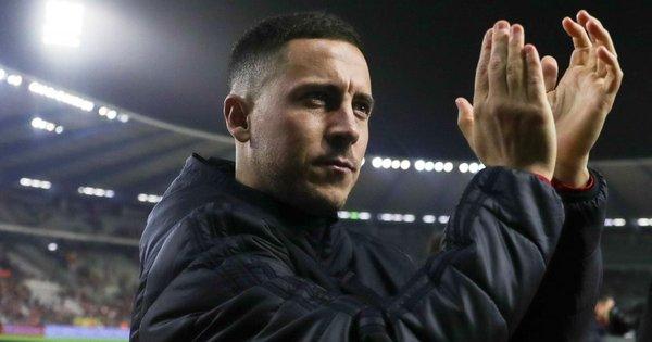 Азар офіційно став частиною Зали слави Англійської Прем'єр-ліги.