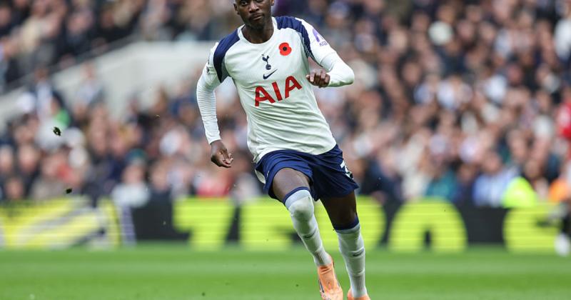 Травма Коло Муані: Товен вийде на поле замість нього у поєдинку Франція-Україна.