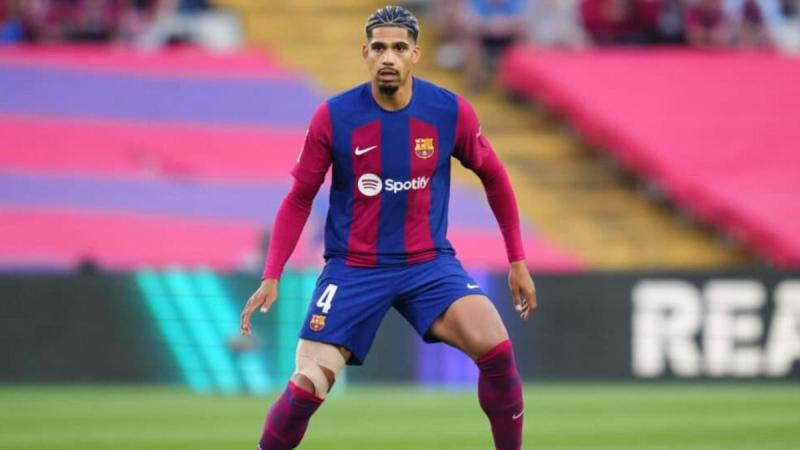 Флік отримав інформацію про вибір зірки Барселони — каталонський клуб тепер повинен знайти нового футболіста. — Футбол24