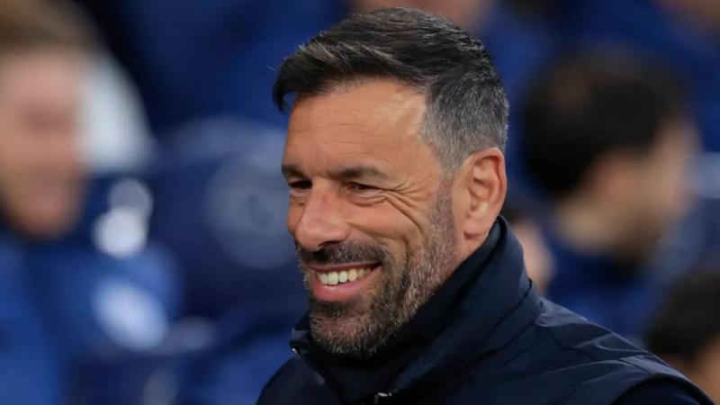 Збірна Нідерландів підсилилася легендою Реала та Манчестер Юнайтед - Футбол 24