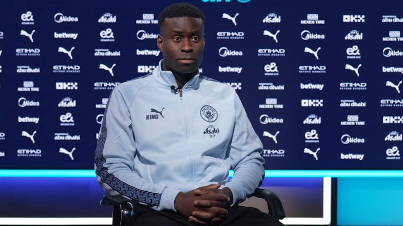 Манчестер Сіті зміцнив свою захисну лінію, підписавши Марка Гехі з Крістал Пелас - Футбол 24.