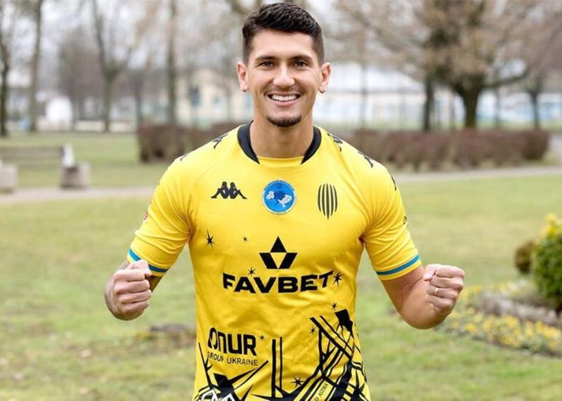 Оренда Невеса погоджена між командами Карпати та Рух.