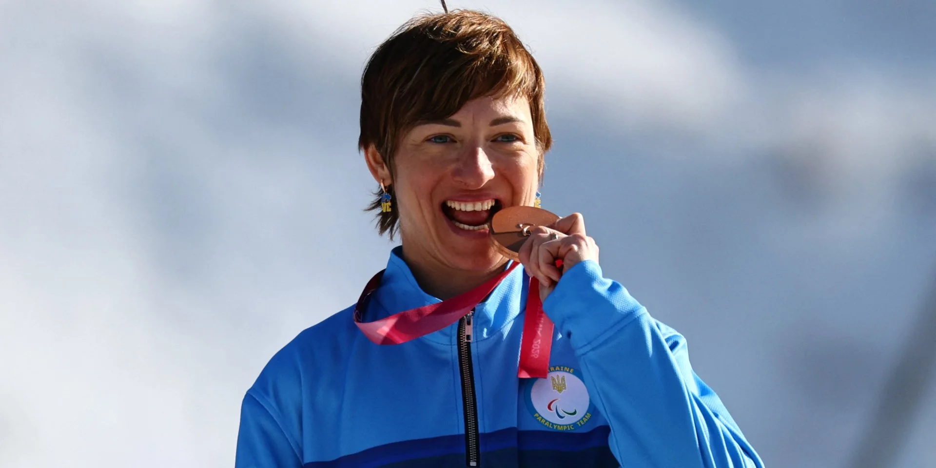 На Паралімпійських іграх 2026 року українській атлетці зробили зауваження через серйозні серйозки з написом 