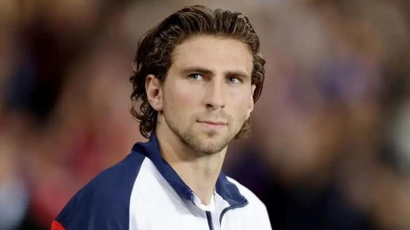 ПСЖ проти Челсі: Преса одностайно прогнозує участь Забарного в матчі Ліги чемпіонів - Футбол24.