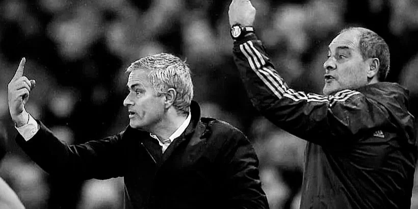 Пішов з життя легендарний гравець Бенфіки, який обіймав посаду помічника Жозе Моурінью. Жозе з глибокими емоціями висловив свої останні слова на прощання.