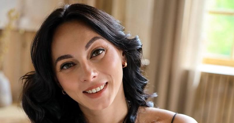 Ірина Геращенко стала мамою маленької донечки і поділилася першими знімками своєї дитини.