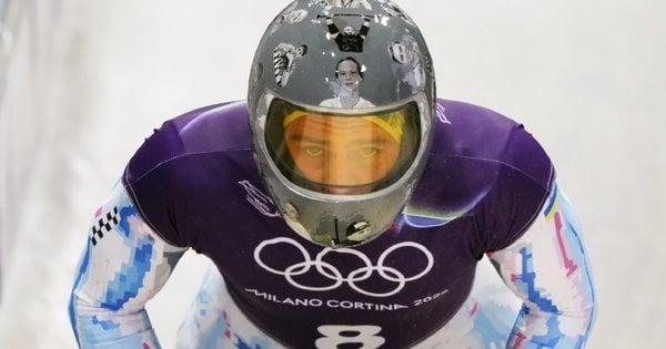 Гераскевич відвідав Олімпійські ігри 2026 року, надівши шолом, прикрашений портретами українських спортсменів, які загинули.
