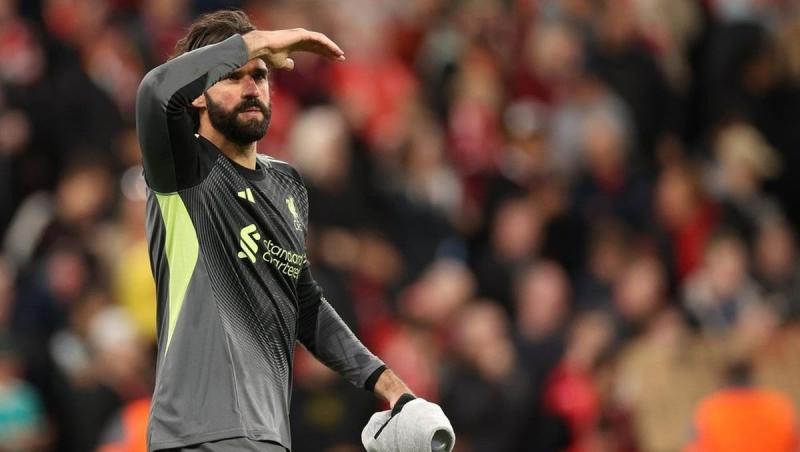 Аліссон підписав контракт з новою командою - угода вже затверджена - Футбол24.